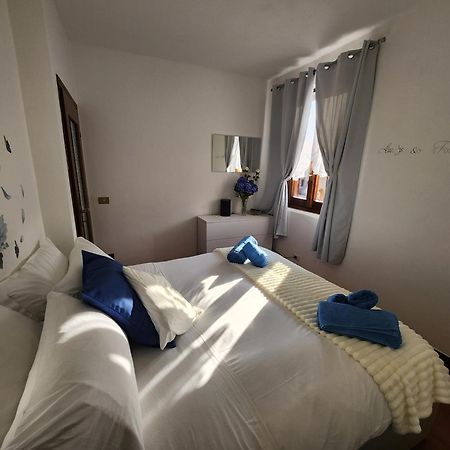 Laura'S Cottage With Lake View, Detached, 5 Kilometers From Varenna Lierna Exterior foto