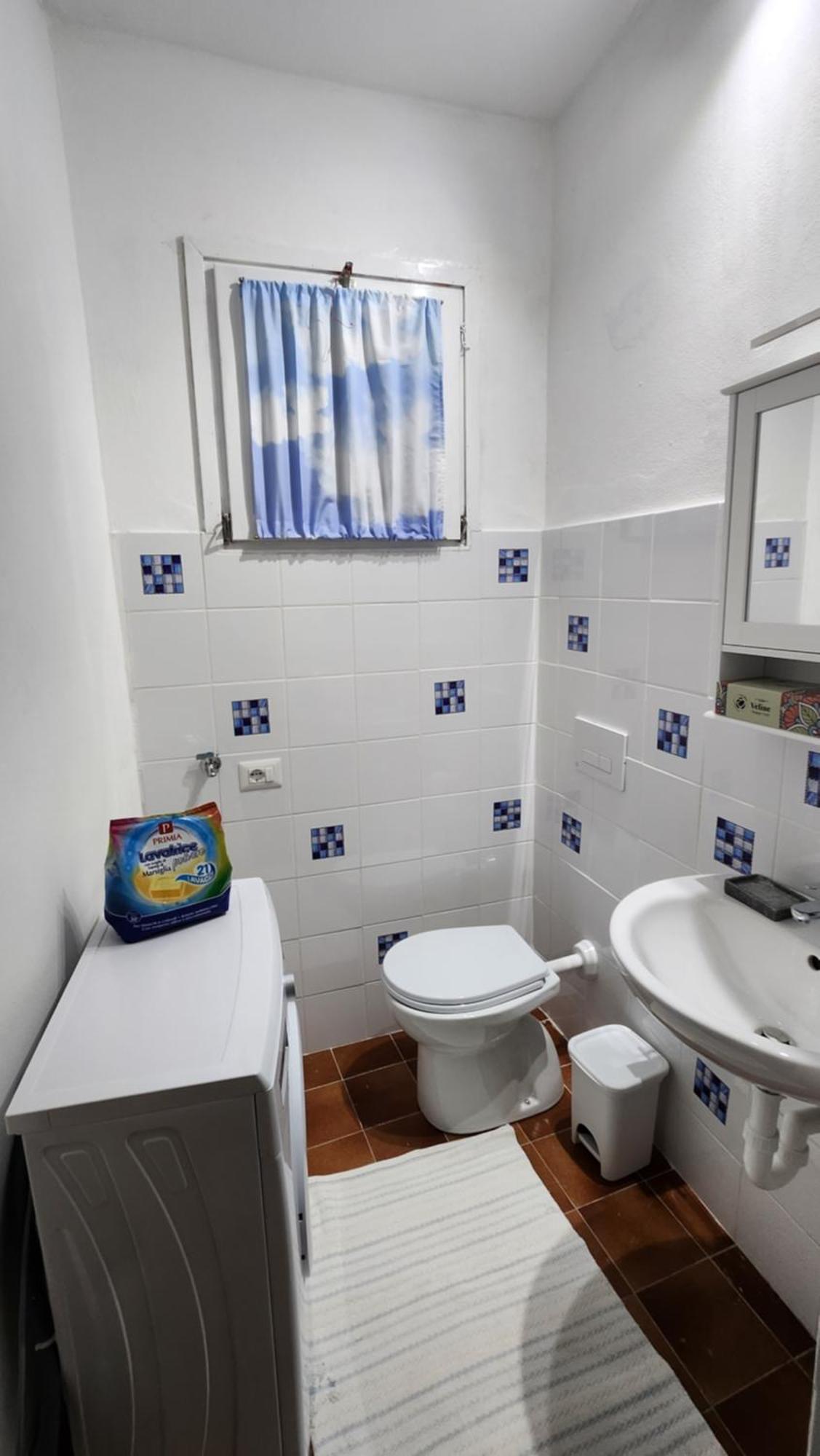 Laura'S Cottage With Lake View, Detached, 5 Kilometers From Varenna Lierna Exterior foto